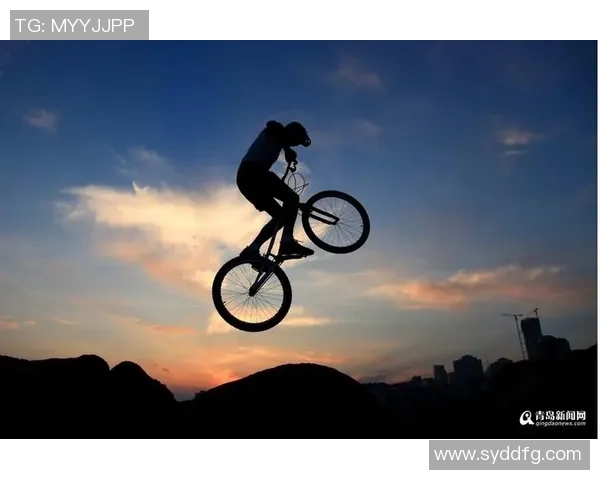 实时新闻深圳极限运动队的包夹战术解析与实践探讨